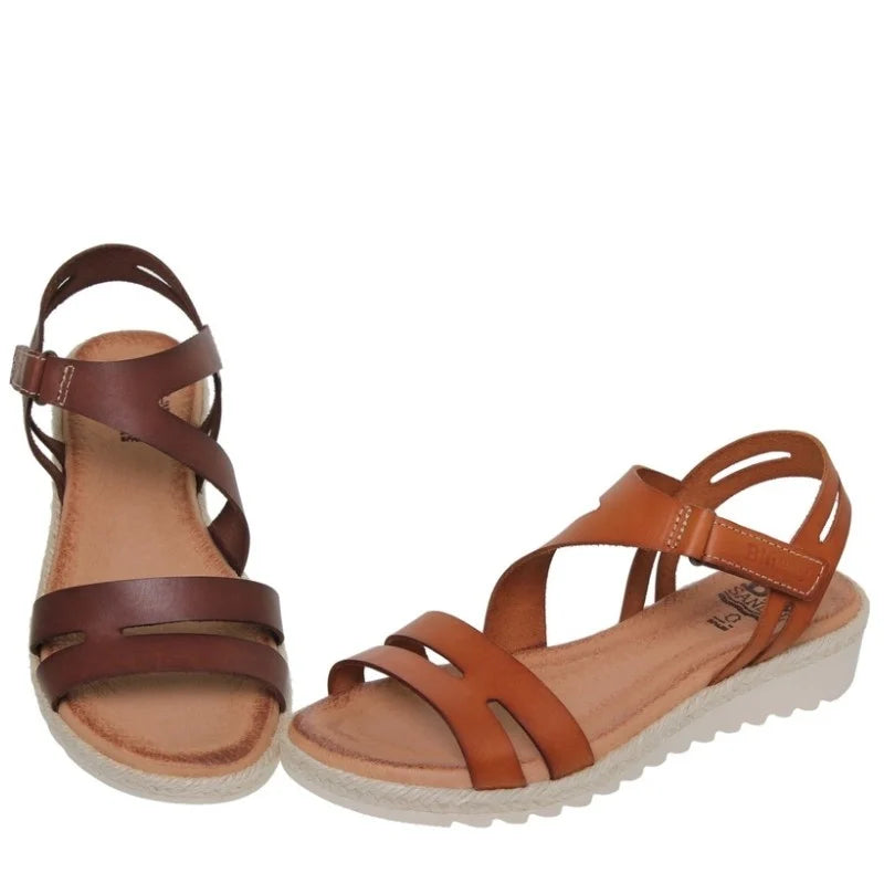 Sandale compensée confortable à brides croisées – Semelle ergonomique, talon de 3,5 cm et maintien optimal