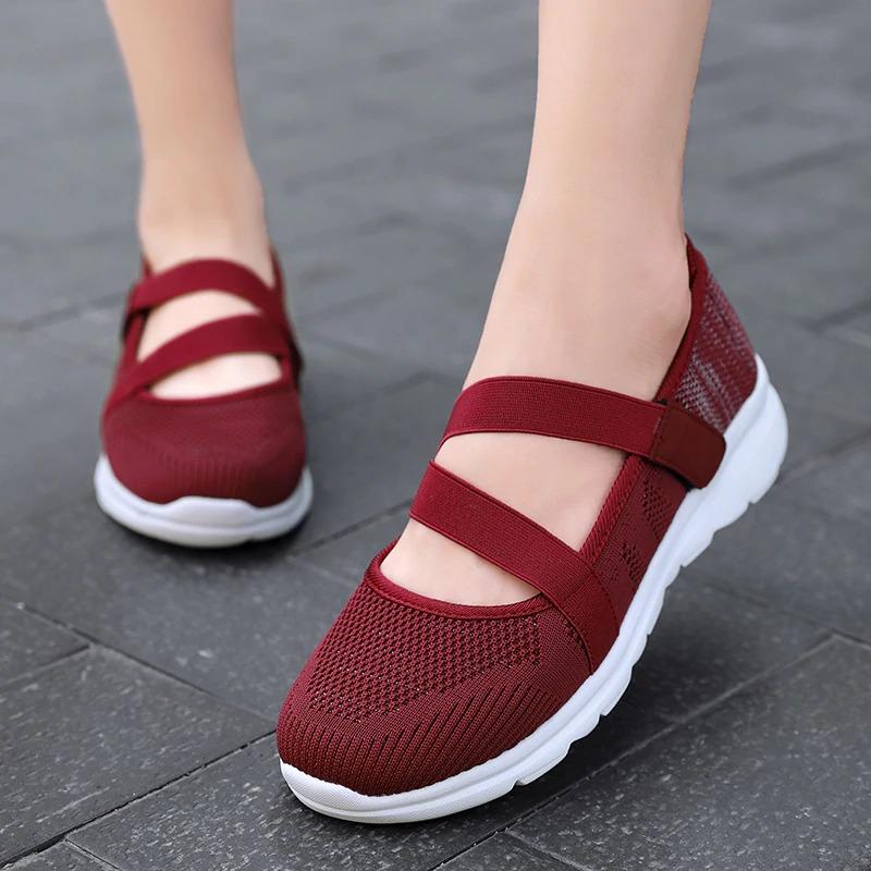Ultraleichte Schuhe mit Klettverschluss