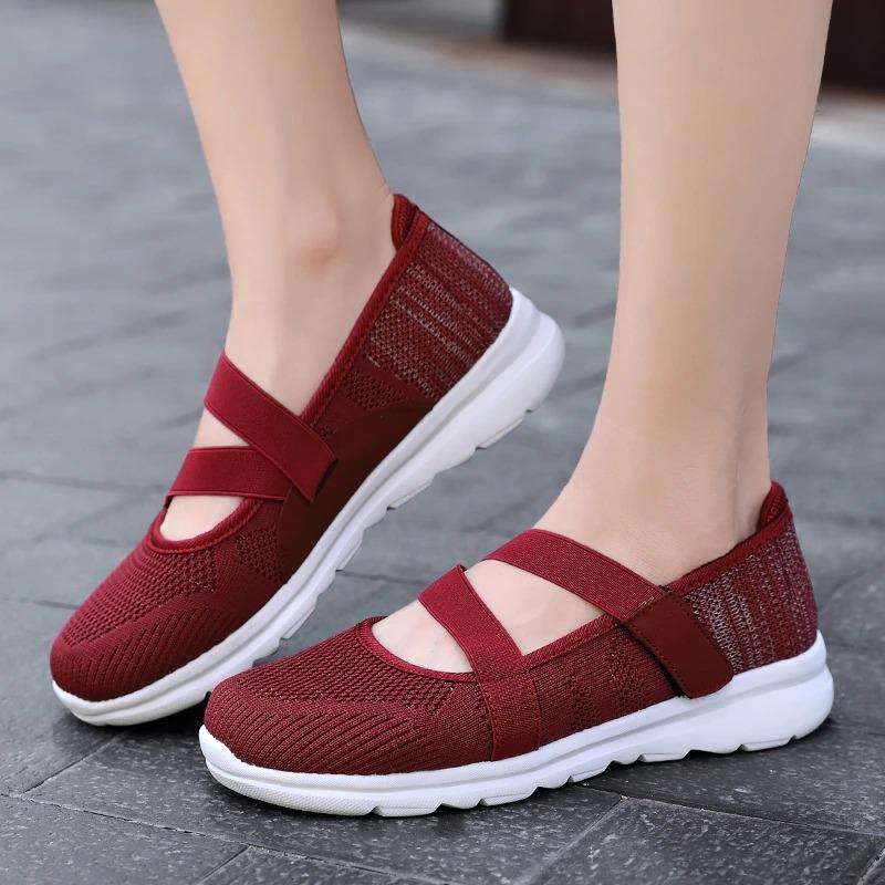 Ultraleichte Schuhe mit Klettverschluss