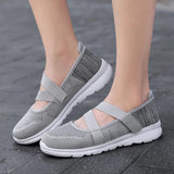Ultraleichte Schuhe mit Klettverschluss