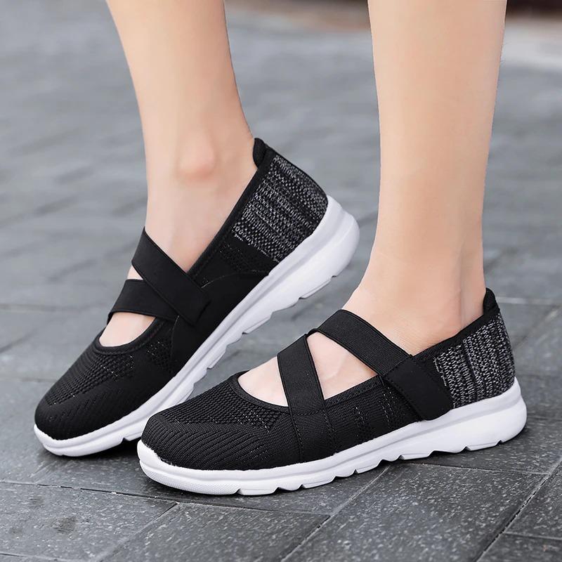 Ultraleichte Schuhe mit Klettverschluss